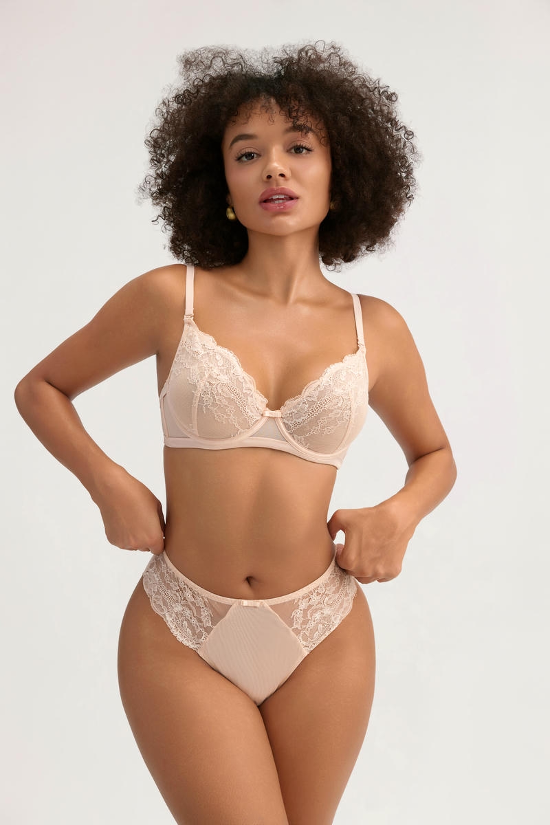 Nude Pink Halter Lace Bra Set (Size B75-85 C80-95) - MW7016